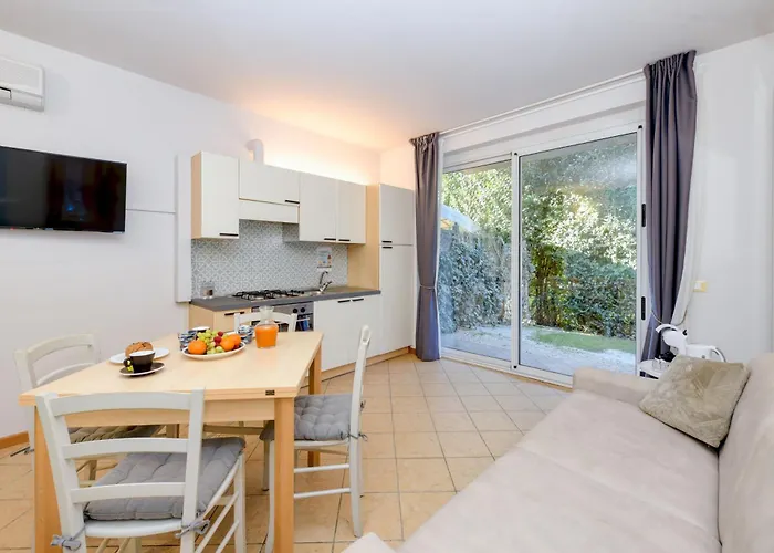 Casa Dei Pescatori سيرمِيوني