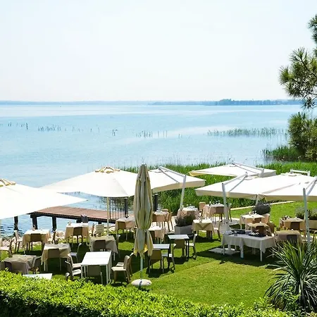 Casa Dei Pescatori * سيرمِيوني