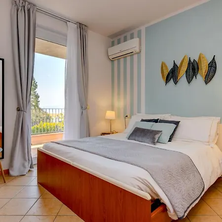 Casa Dei Pescatori سيرمِيوني