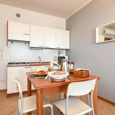 Casa Dei Pescatori Hébergement de vacances Sirmione